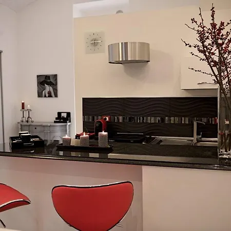 Maison Dora 10 Apartment