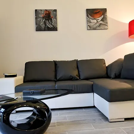 Maison Dora 10 Turin